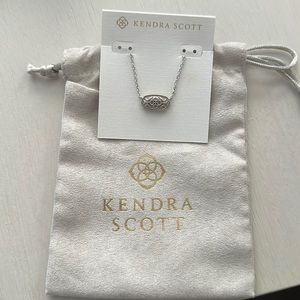 Kendra Scott Elisa Necklace